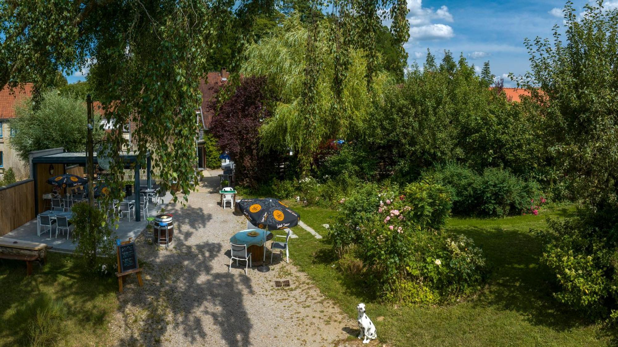 Auberge De L'Arc En Ciel Fauquembergues ภายนอก รูปภาพ