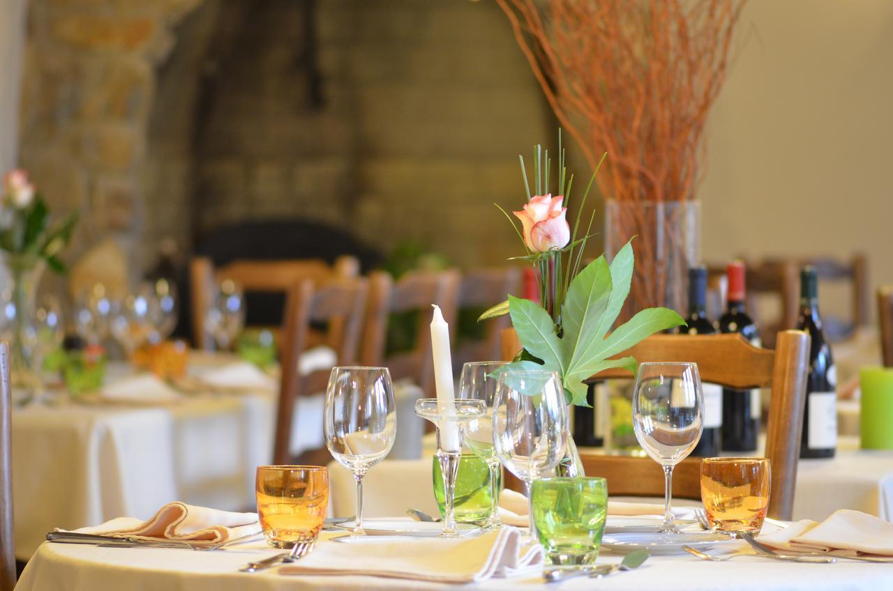 Auberge De L'Arc En Ciel Fauquembergues ภายนอก รูปภาพ