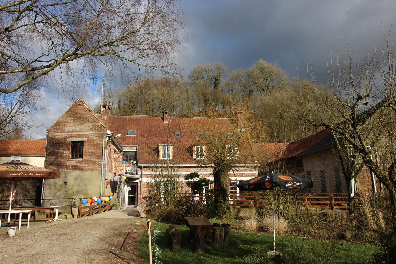 Auberge De L'Arc En Ciel Fauquembergues ภายนอก รูปภาพ