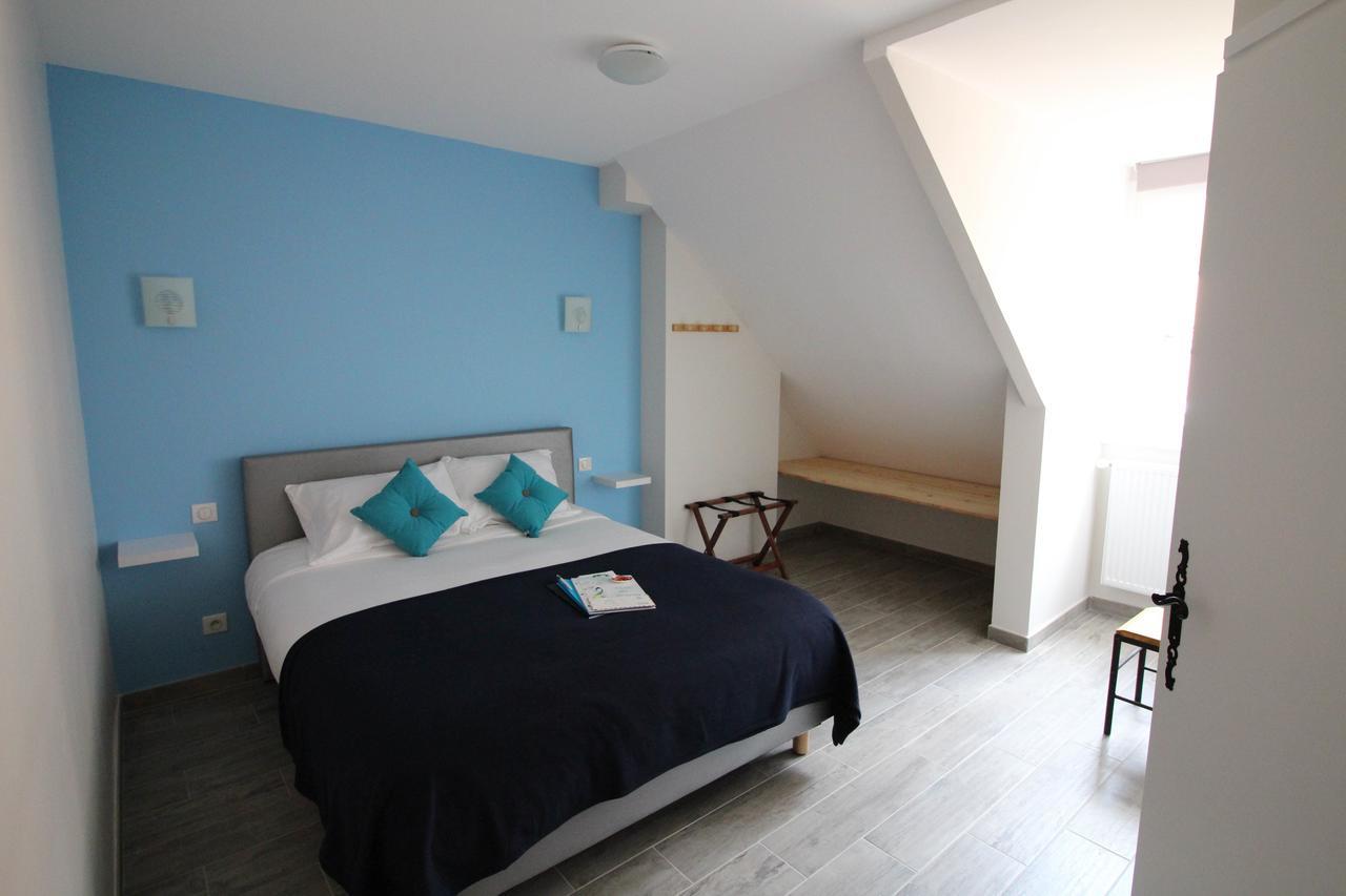 Auberge De L'Arc En Ciel Fauquembergues ภายนอก รูปภาพ